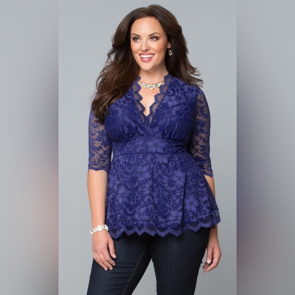 Kiyonna Linden Lace Top NWOT